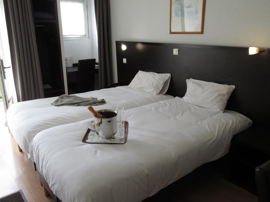 Top Motel Istres Rum bild